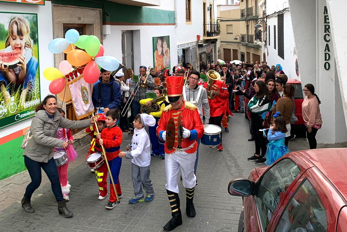 Órgiva arranca el mes de marzo con sabor a carnaval 